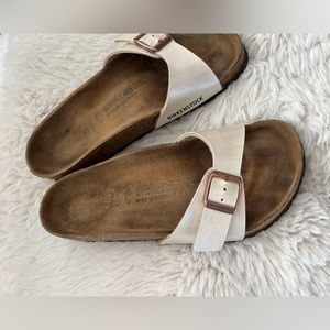 Birkenstock Madrid Slide 37 Graceful Pearl -sizing is 37 (6.5-7)